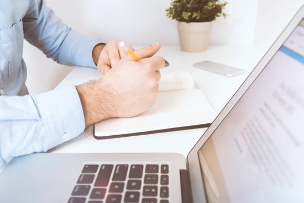 技術性違約再現江湖！“吉林鐵投”15億債券延時至晚間劃付